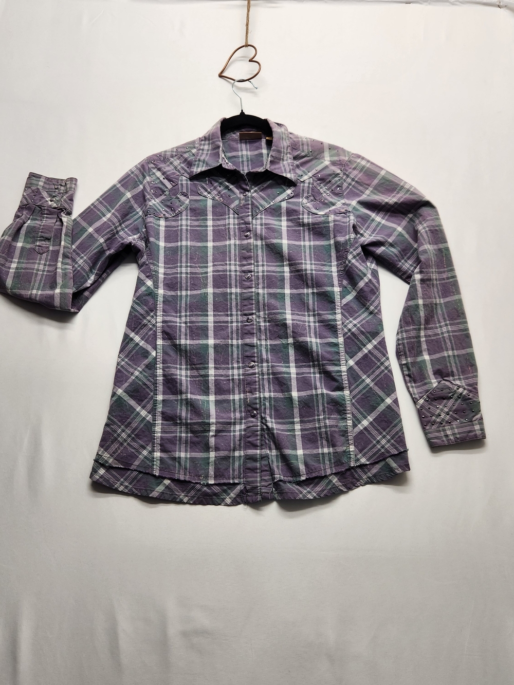 ⭐️Wrangler Rock Purple Green Plaid Rhinestone Western Pearl Snap Blouse Medium